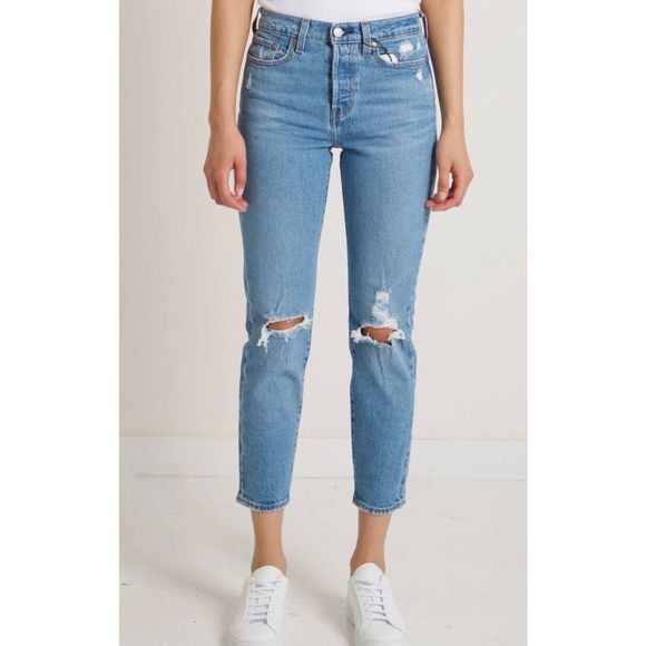 Levi's Denim - Levi’s wedgie high rise button fly straight leg jeans 27